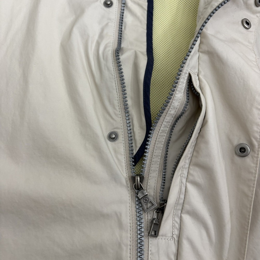Cole Haan Men's Beige and Red Jacket Size Large Windbreaker Yachtwear - Picture 5 of 16